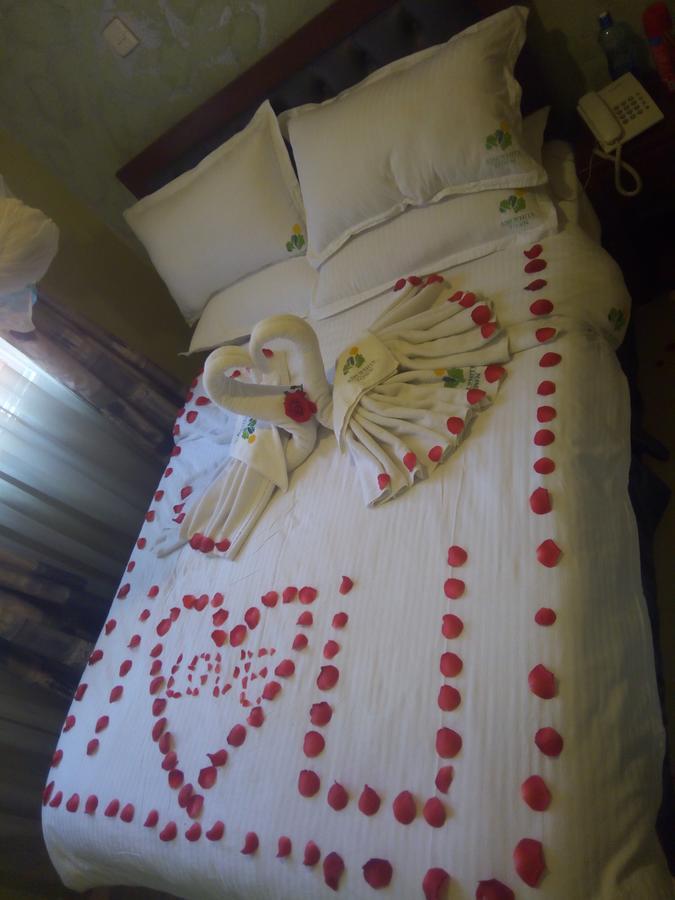 Ash White Hotel Найроби Экстерьер фото