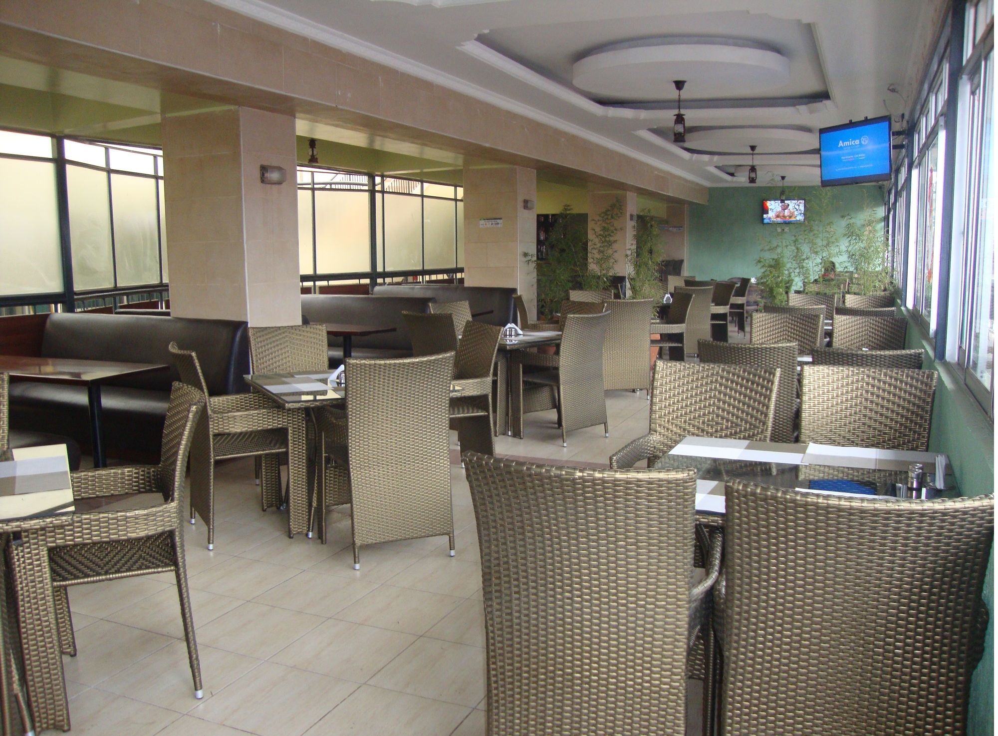 Ash White Hotel Найроби Экстерьер фото