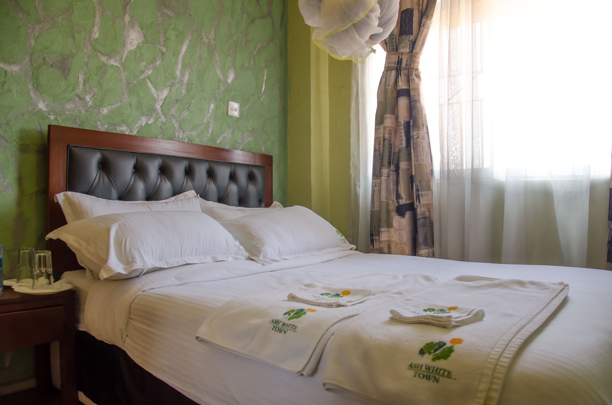 Ash White Hotel Найроби Экстерьер фото